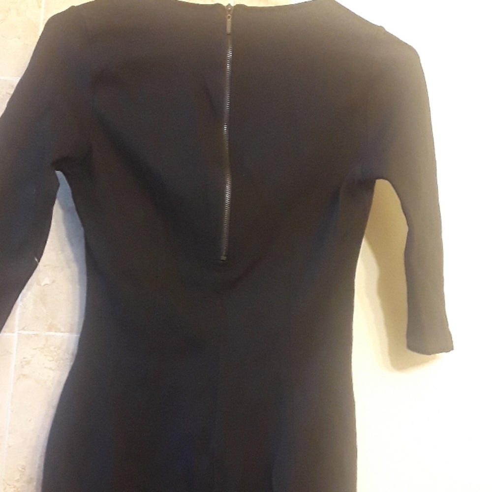 Dress - Picture 5 of 5